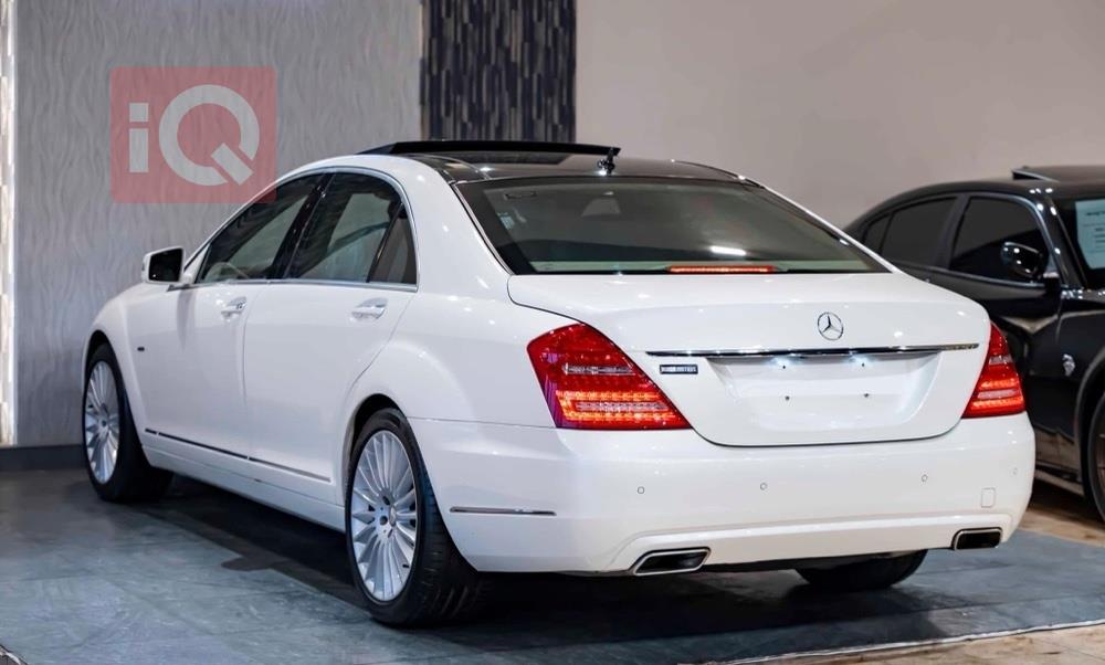 مرسيدس بنز S-Class